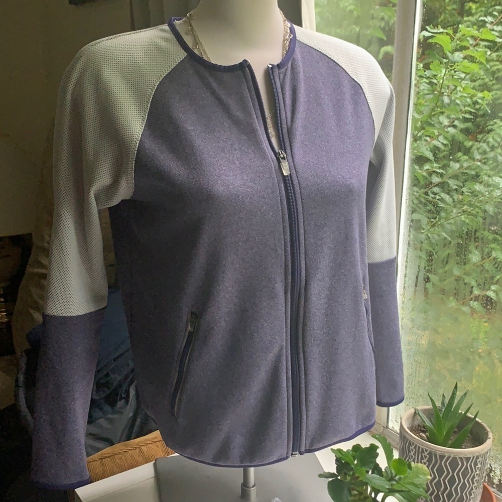 𝅺LIJA Sport / Golf Jacket Lightweight Purple and White